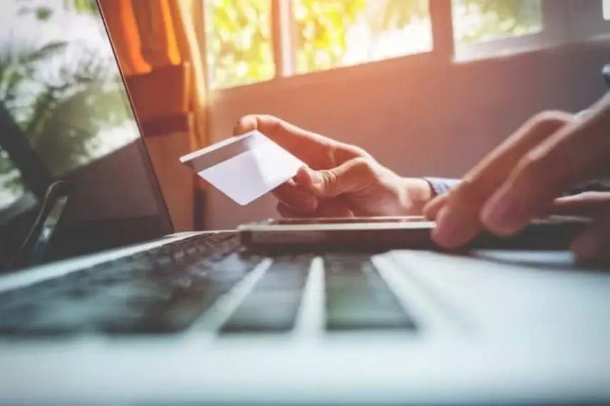 Telefon Revolut Romania